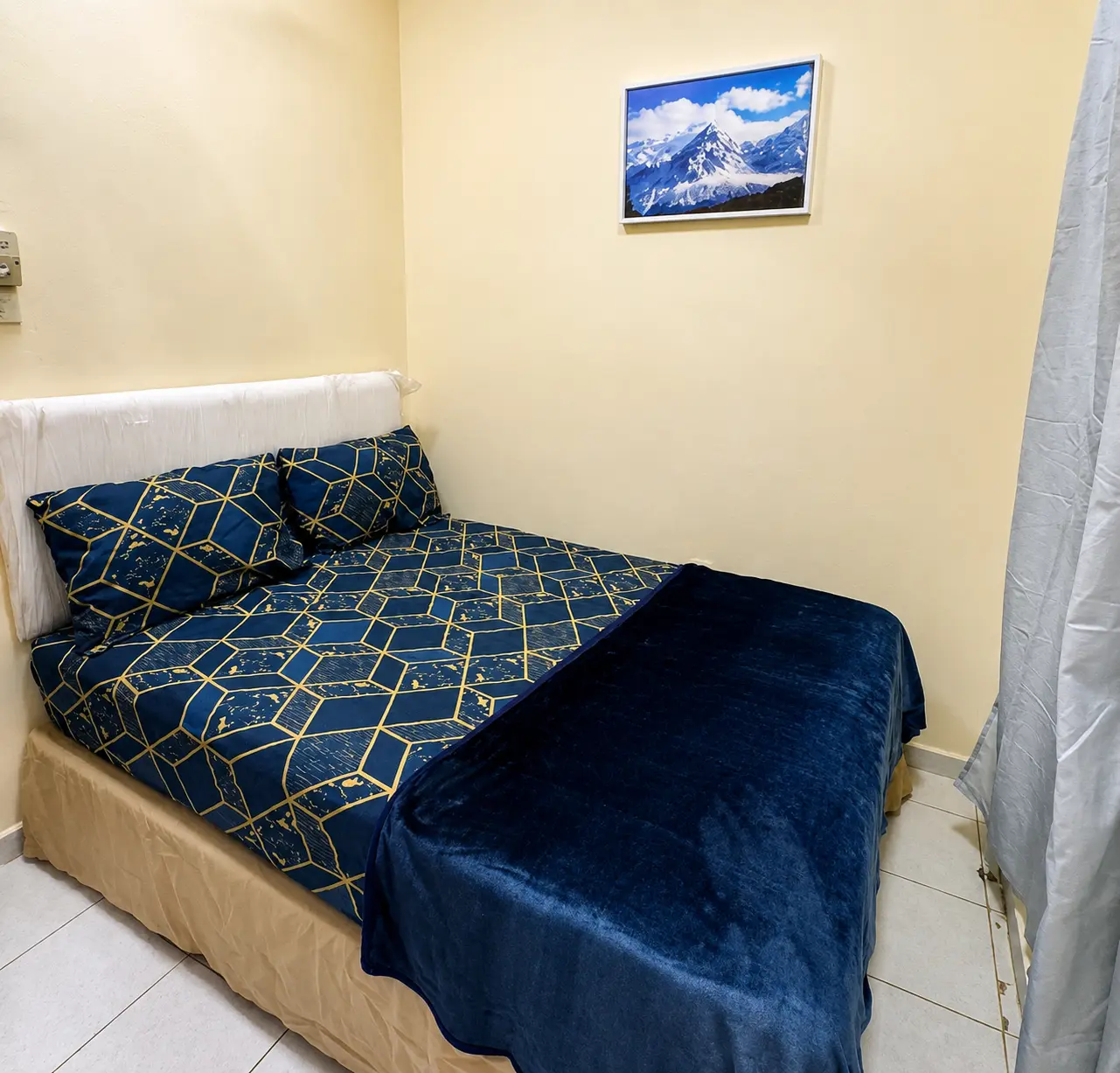 Topstay Hostel